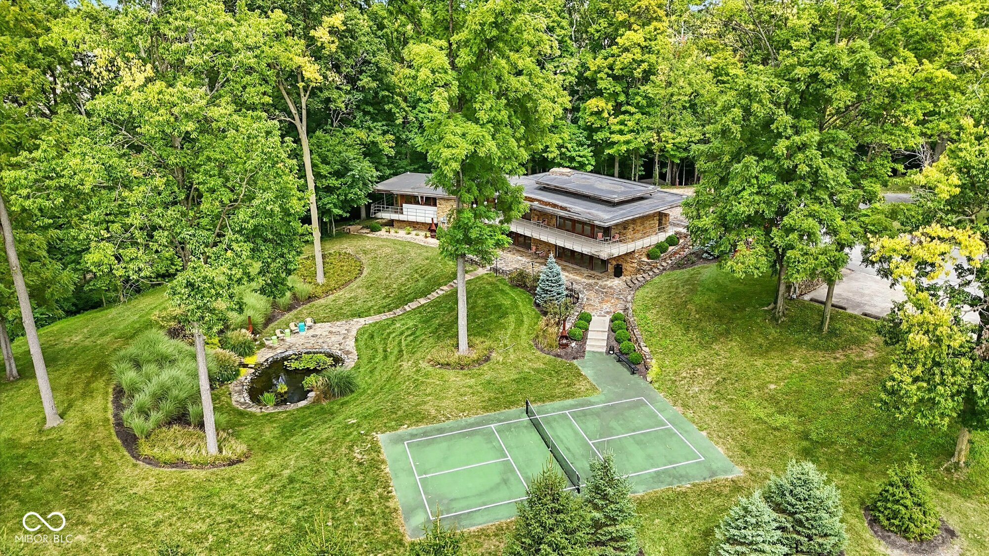 944 Fry Road