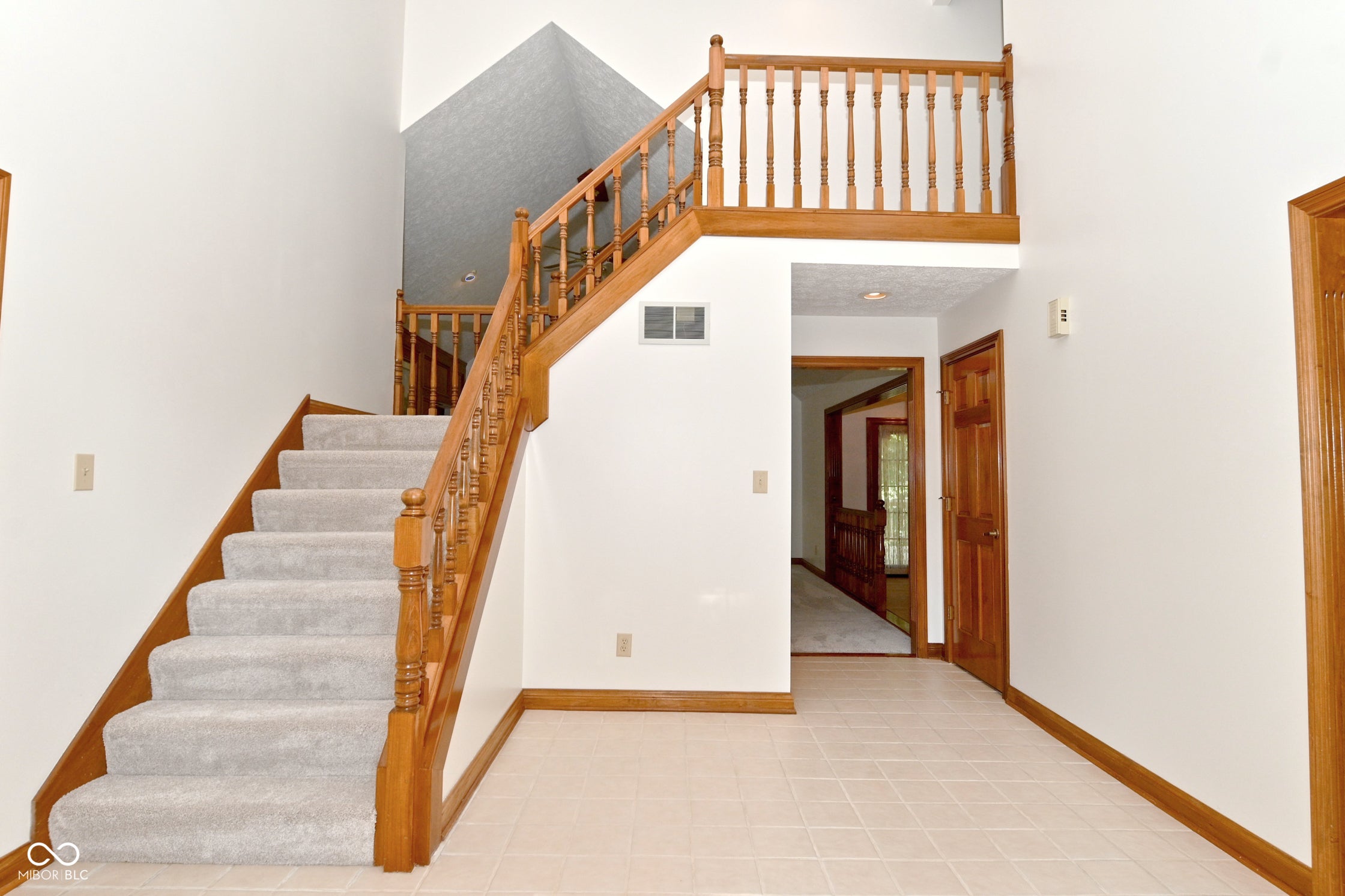 1250 Bur Oak Court