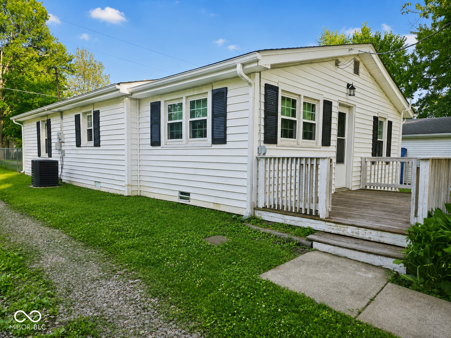 528 Della Road