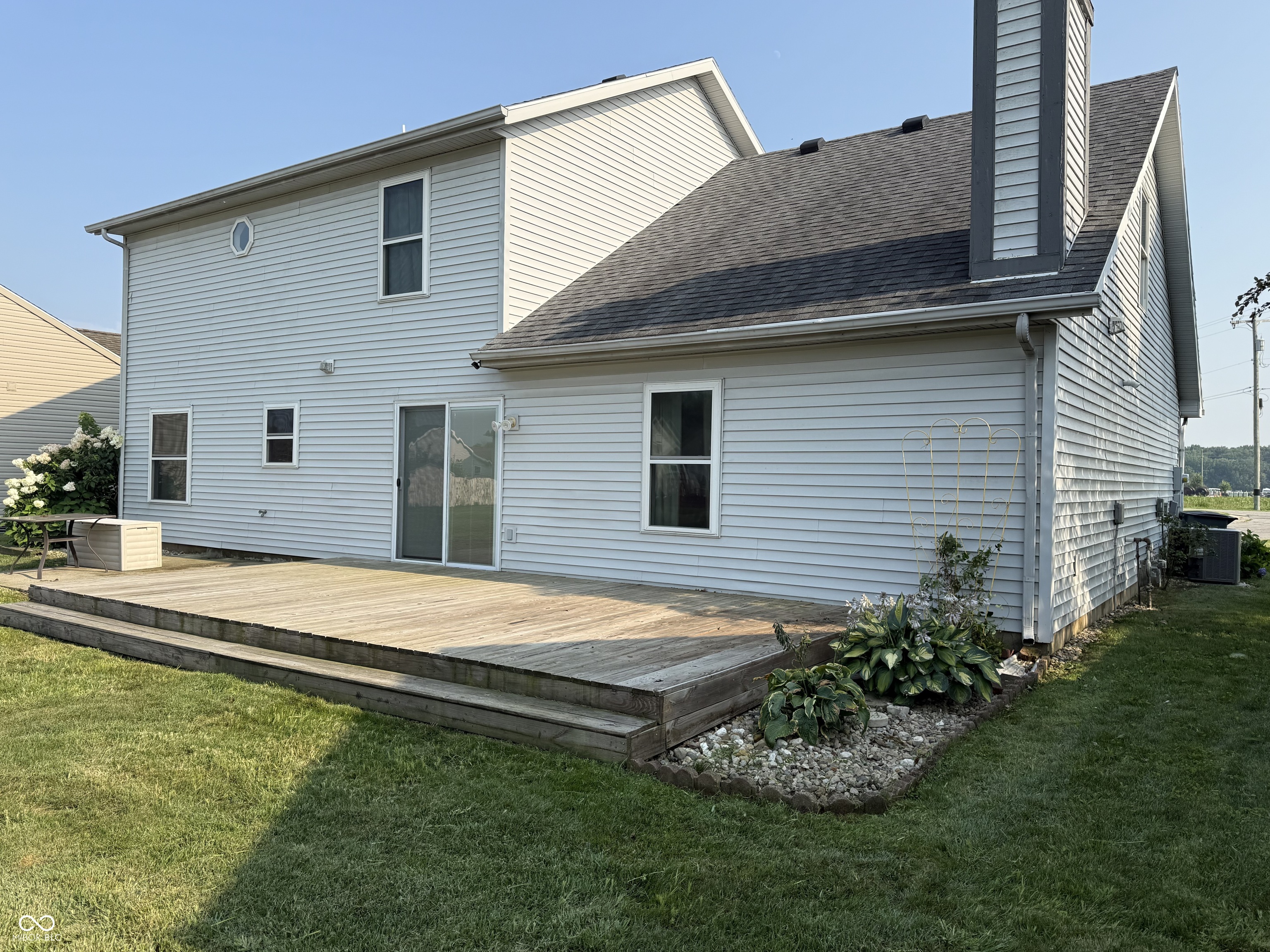 30 Hickory Lane S