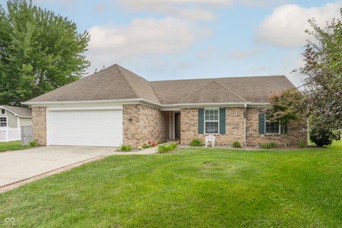 Photo of 10236 Chamomile Court, Noblesville, IN 46060 (MLS # 22123736)