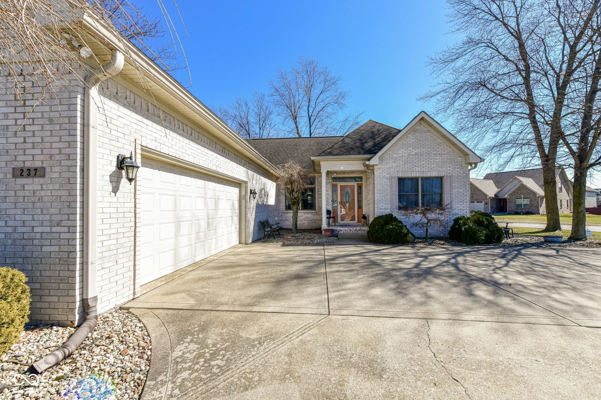 237 N Woodridge Drive