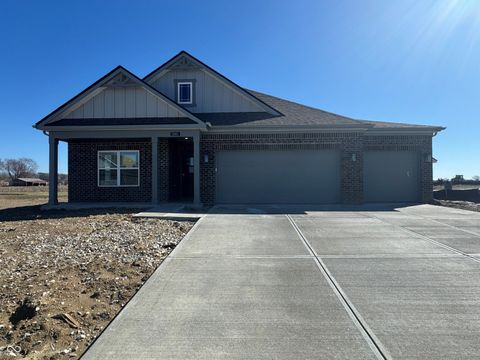 Photo of 5885 Norfolk Row, Greenwood, IN 46143 (MLS # 22078951)