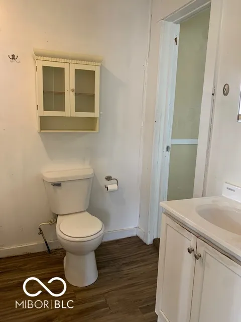 Indianapolis, Indiana 46201, United States, 4 Bedrooms Bedrooms, ,2 BathroomsBathrooms,Residential,Active,184957