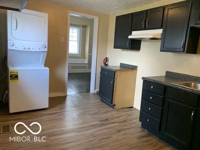 Indianapolis, Indiana 46201, United States, 4 Bedrooms Bedrooms, ,2 BathroomsBathrooms,Residential,Active,184957