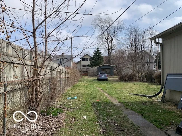 Indianapolis, Indiana 46201, United States, 4 Bedrooms Bedrooms, ,2 BathroomsBathrooms,Residential,Active,184957