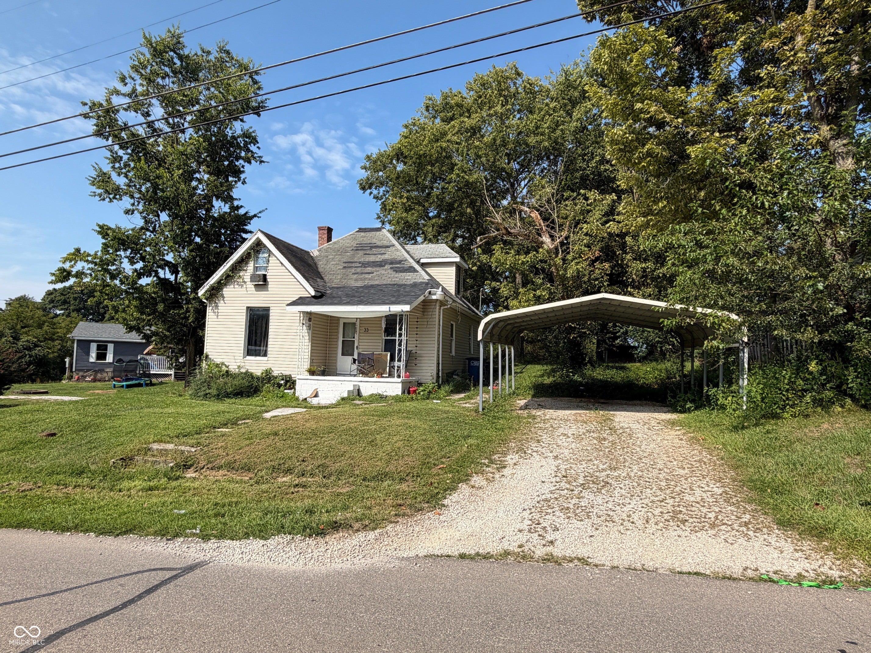 33 M Street