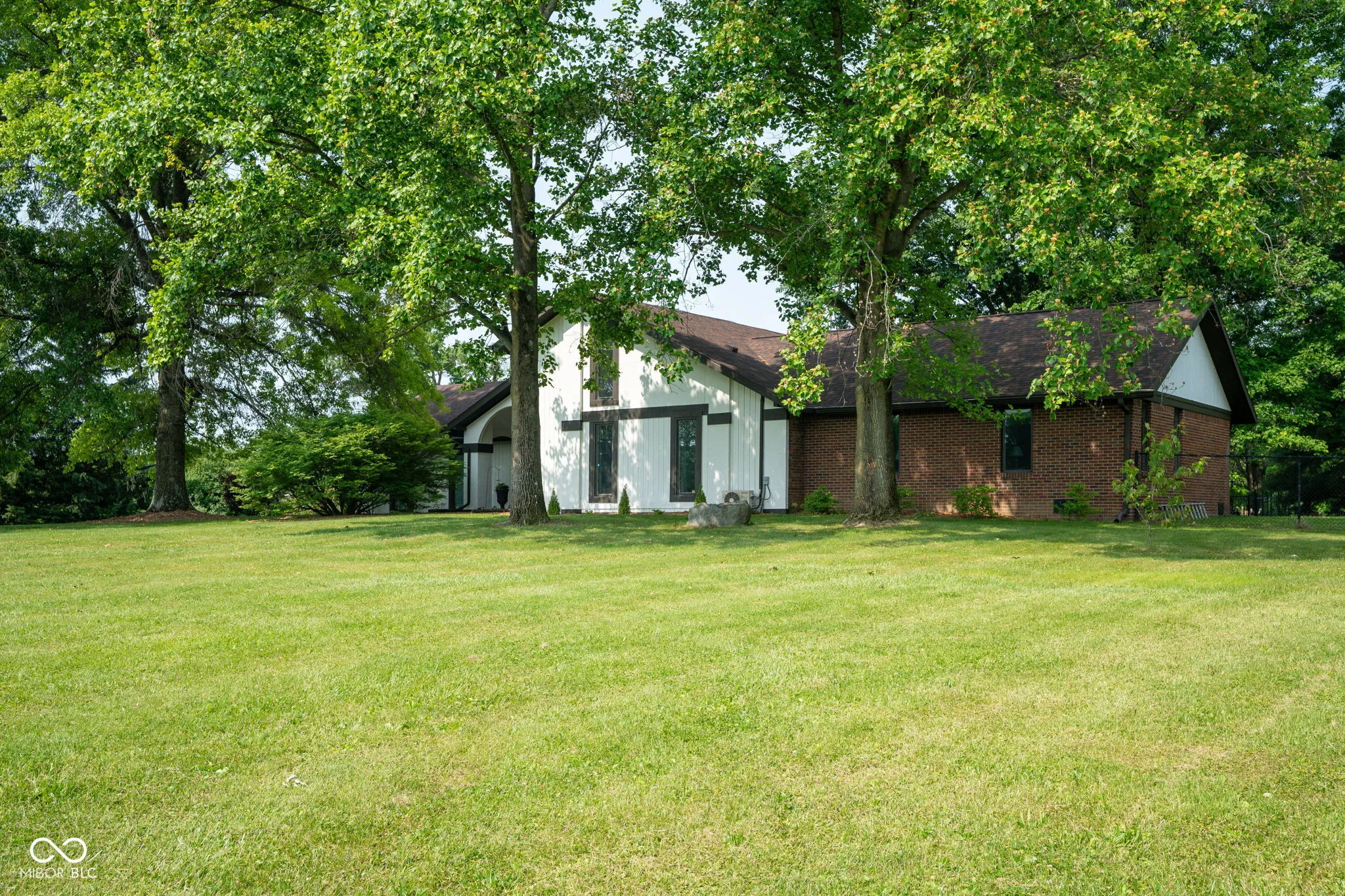 Westfield, Indiana 46074, United States, 3 Bedrooms Bedrooms, ,5 BathroomsBathrooms,Residential,Pending,145843