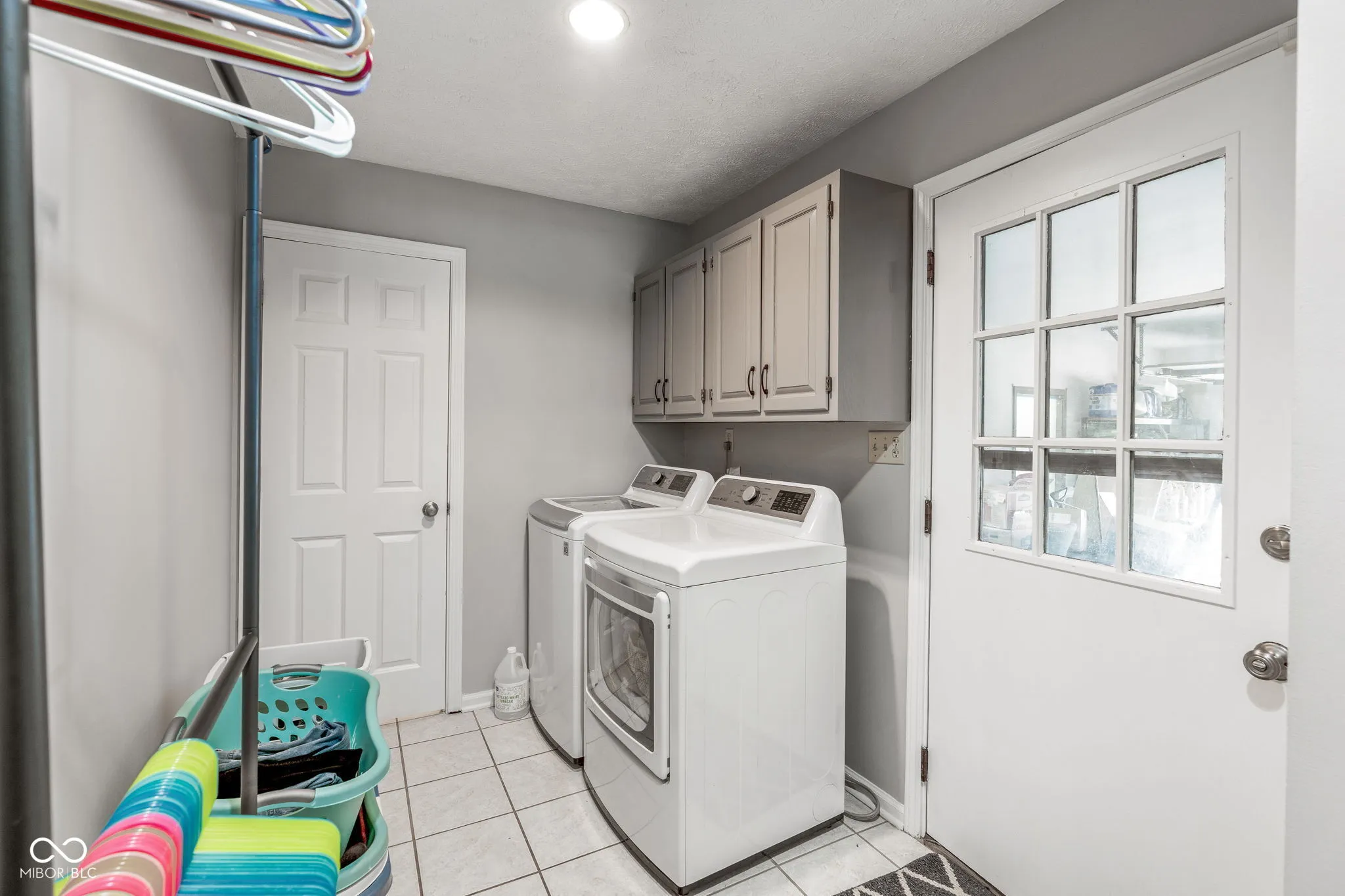 Westfield, Indiana 46074, United States, 3 Bedrooms Bedrooms, ,5 BathroomsBathrooms,Residential,Pending,145843