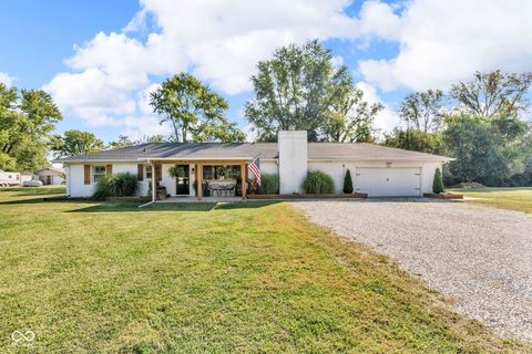 8103 N Maple Drive Mooresville IN 46158