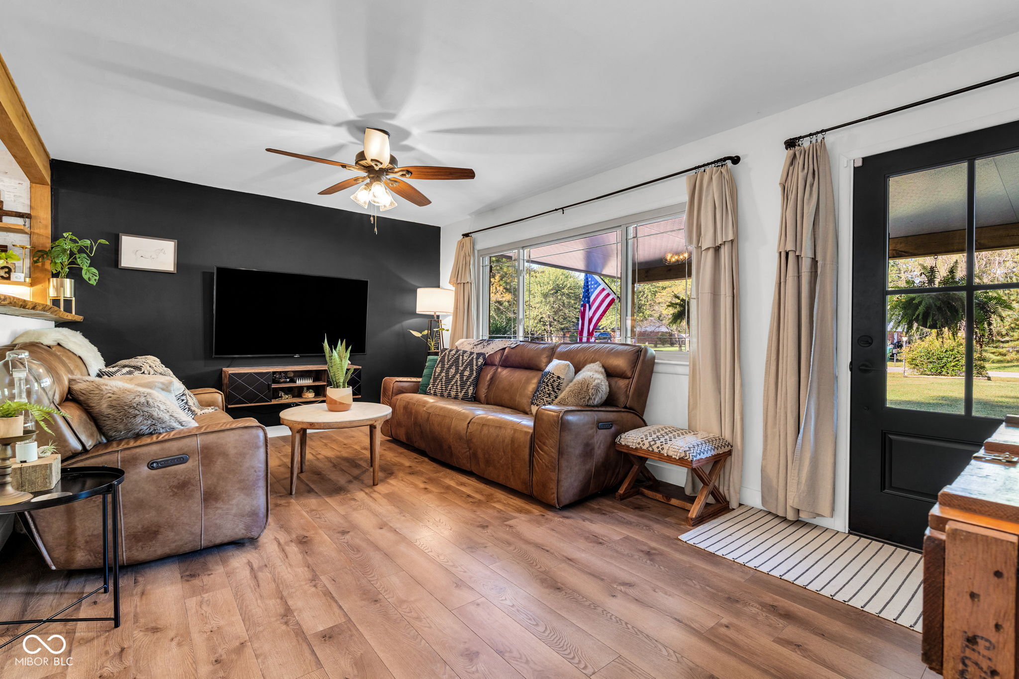 8103 N Maple Drive