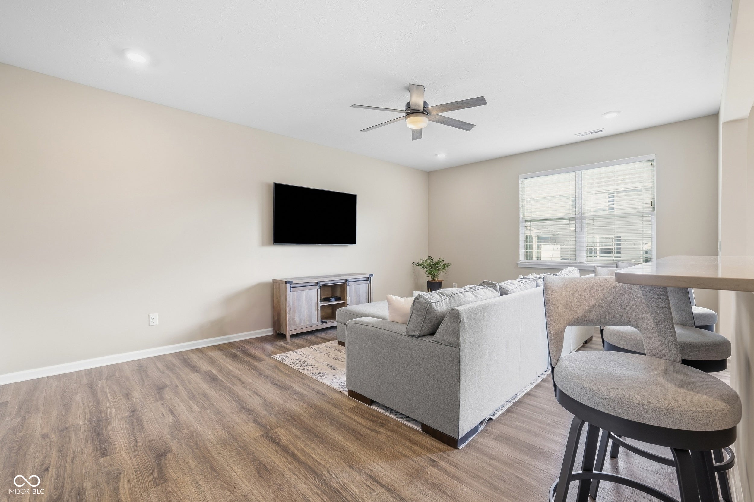 6387 Wasco Drive