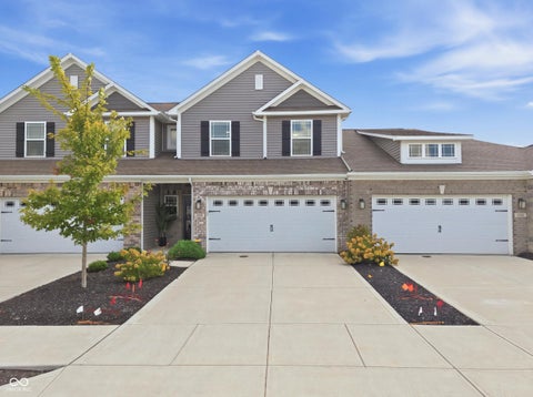 Photo of 6387 Wasco Drive, Whitestown, IN 46075 (MLS # 22126811)