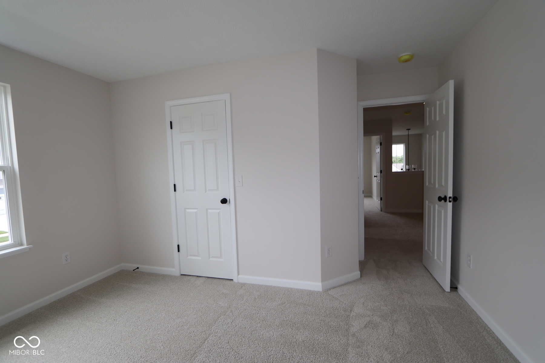 1141 Sweetland Lane