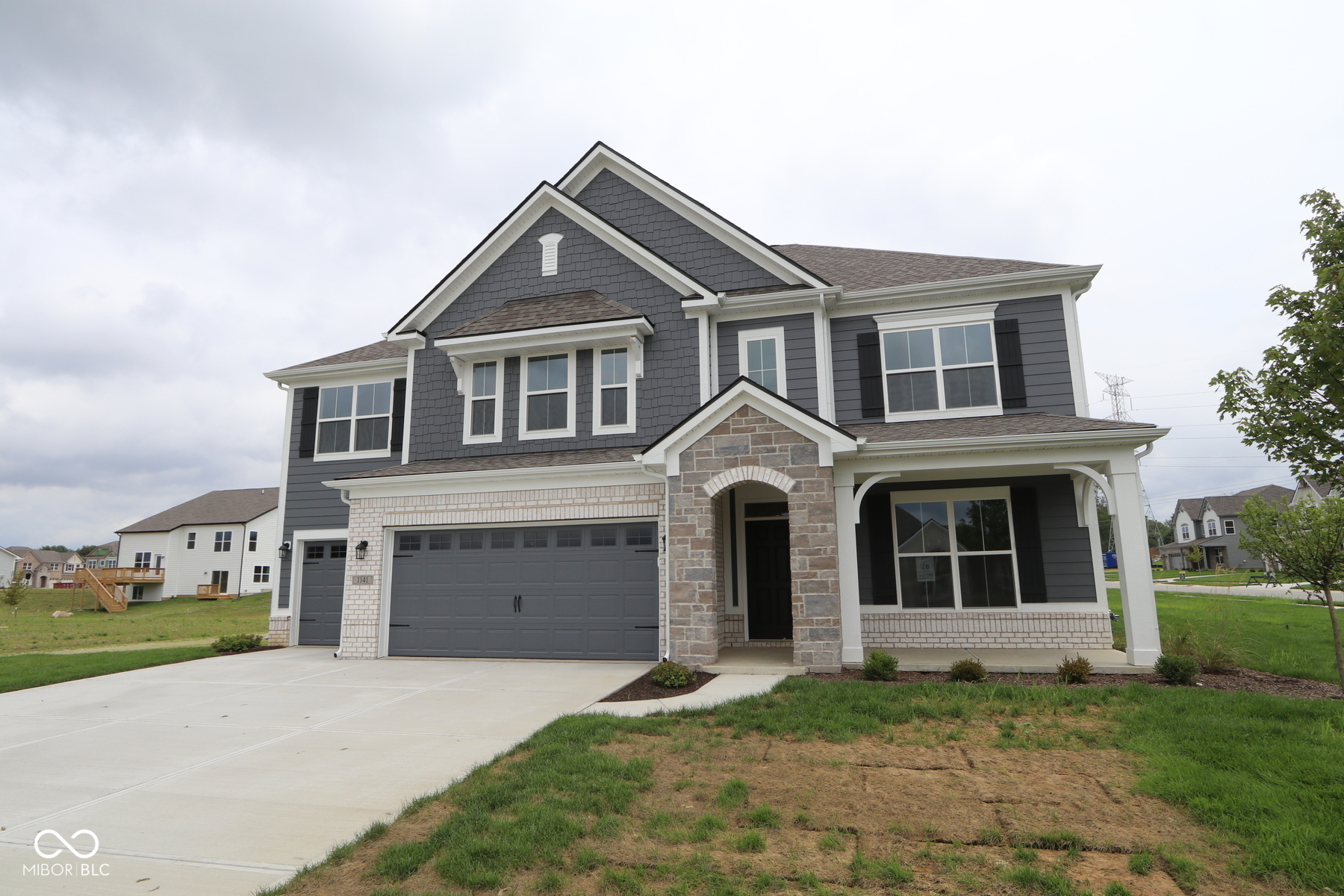 1141 Sweetland Lane