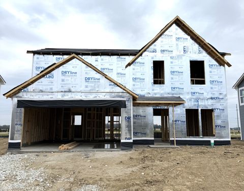 Photo of 783 Oakleaf Trail, Greenfield, IN 46140 (MLS # 22088982)