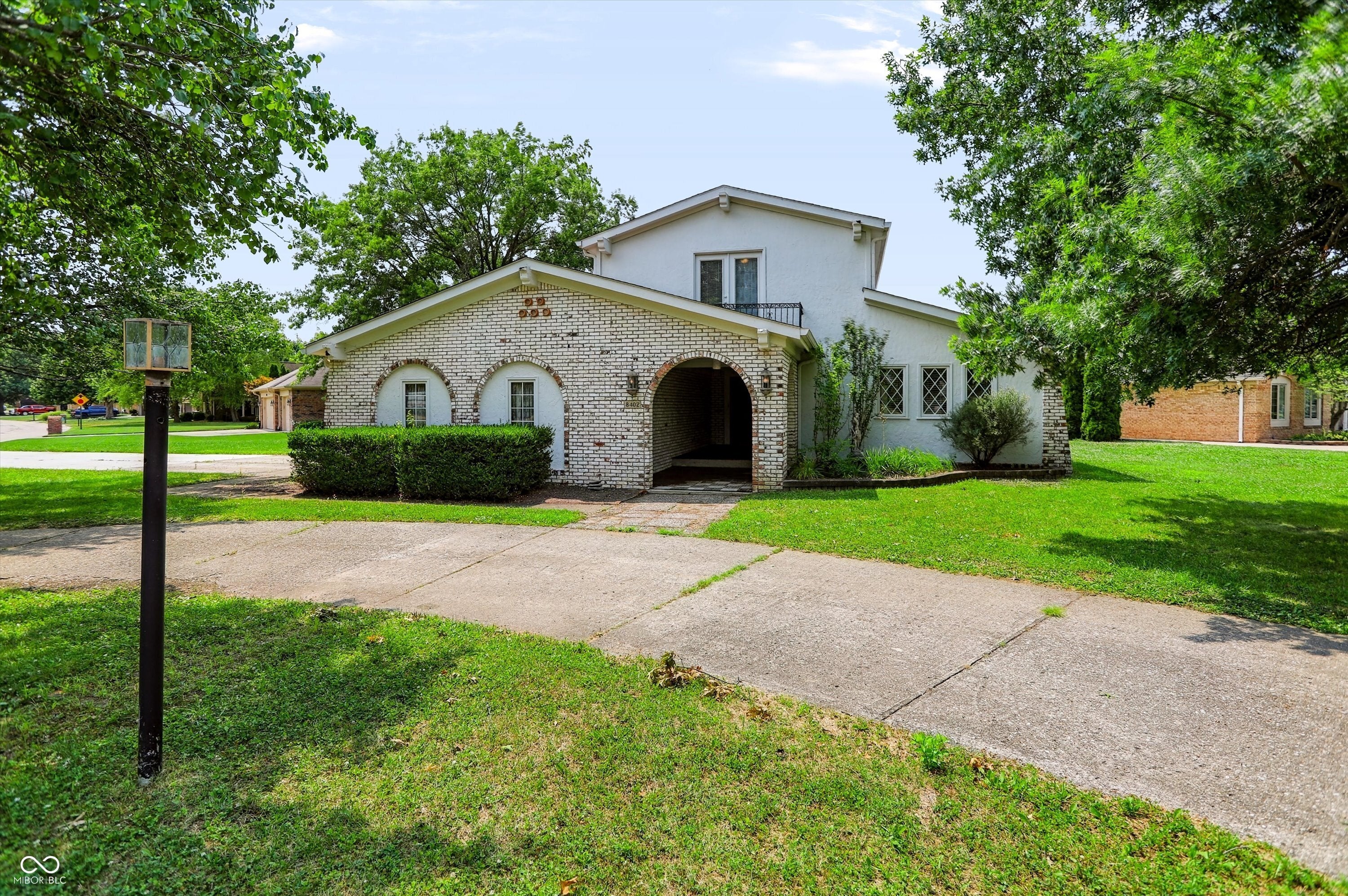 8402 Gallant Fox Drive