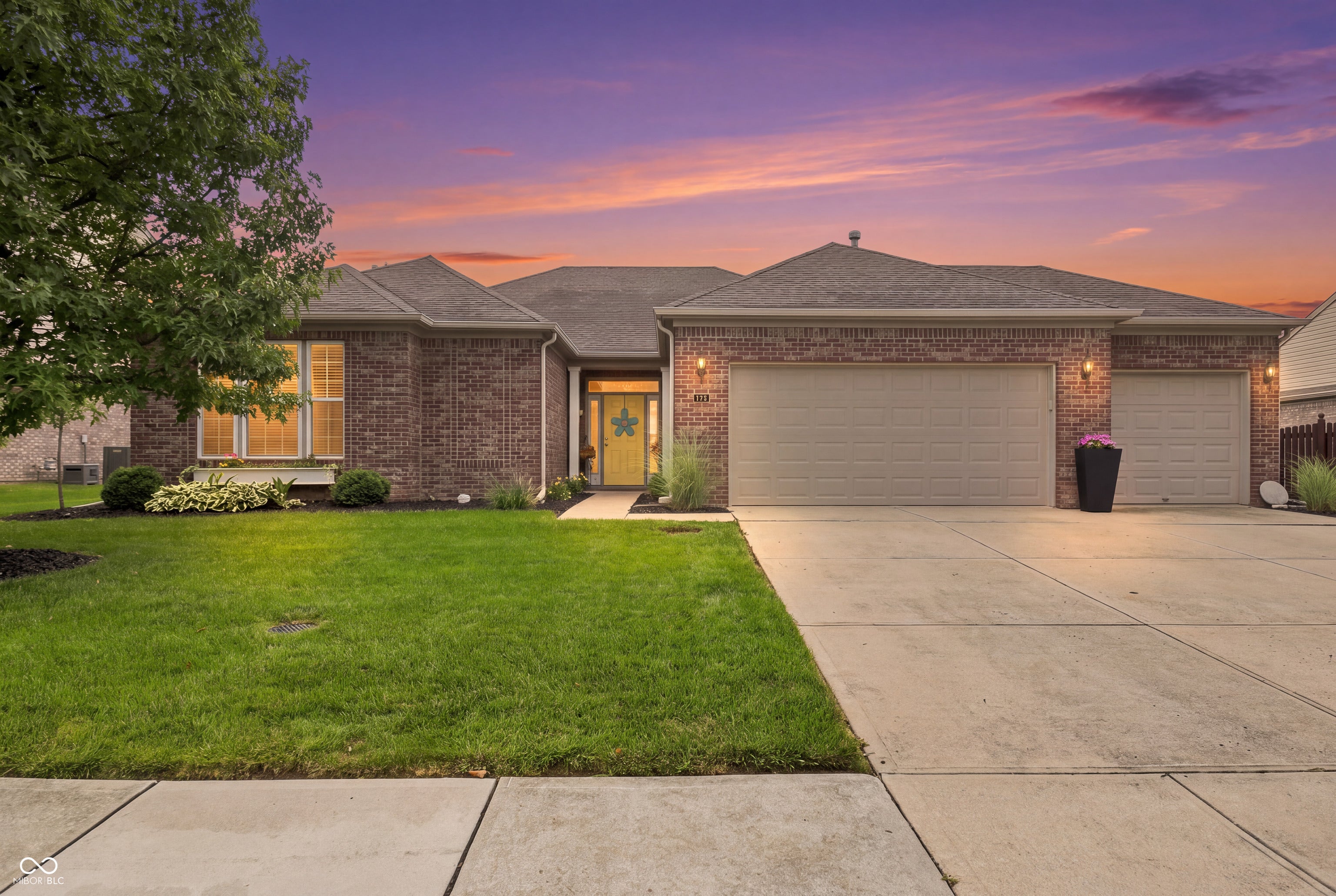 9332 N Bayland Drive