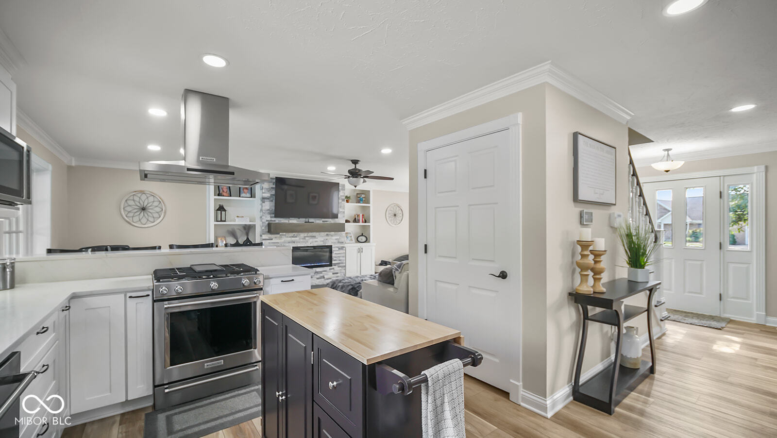 5306 Cody Lane