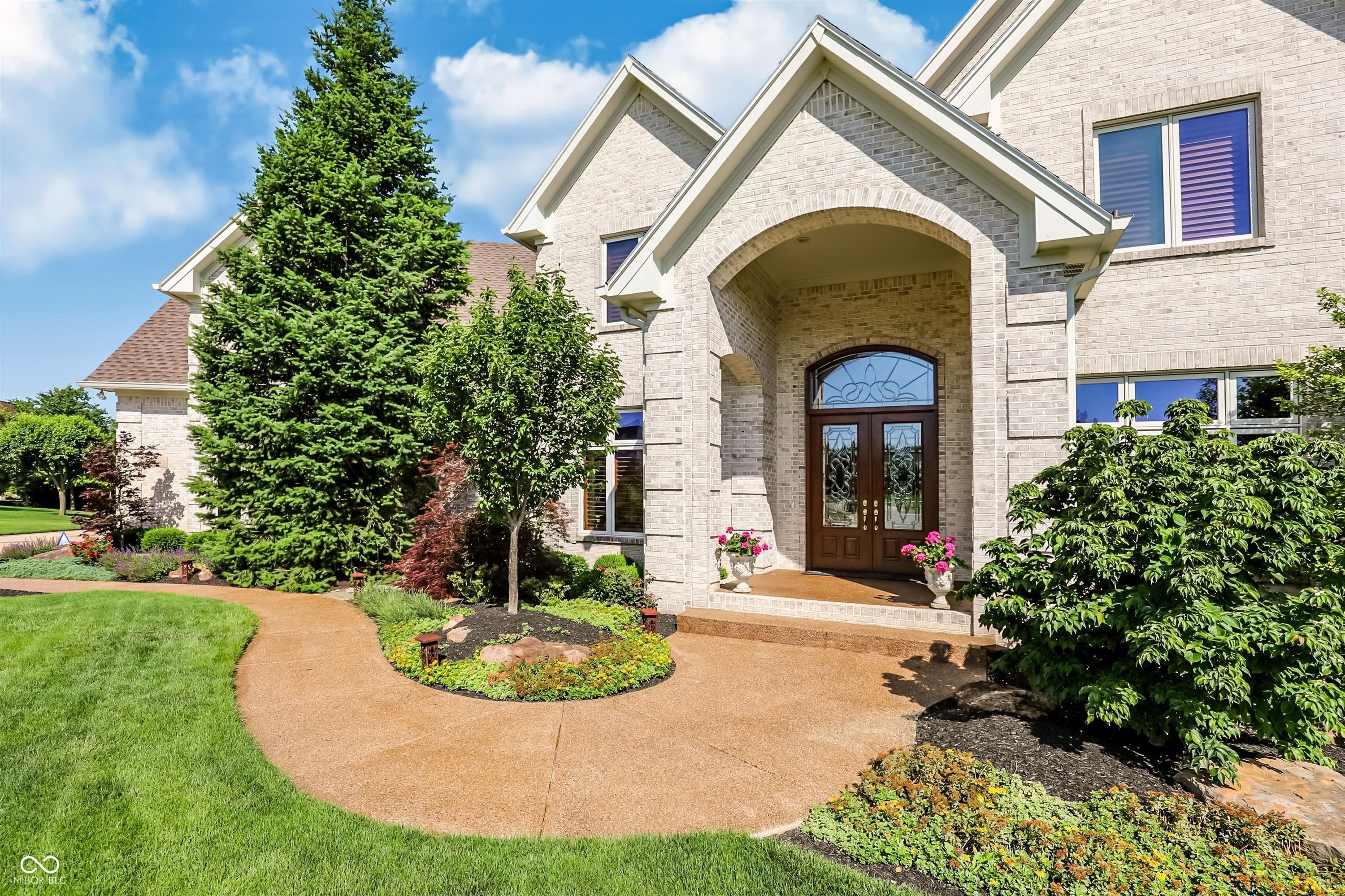 2840 Camberly Court