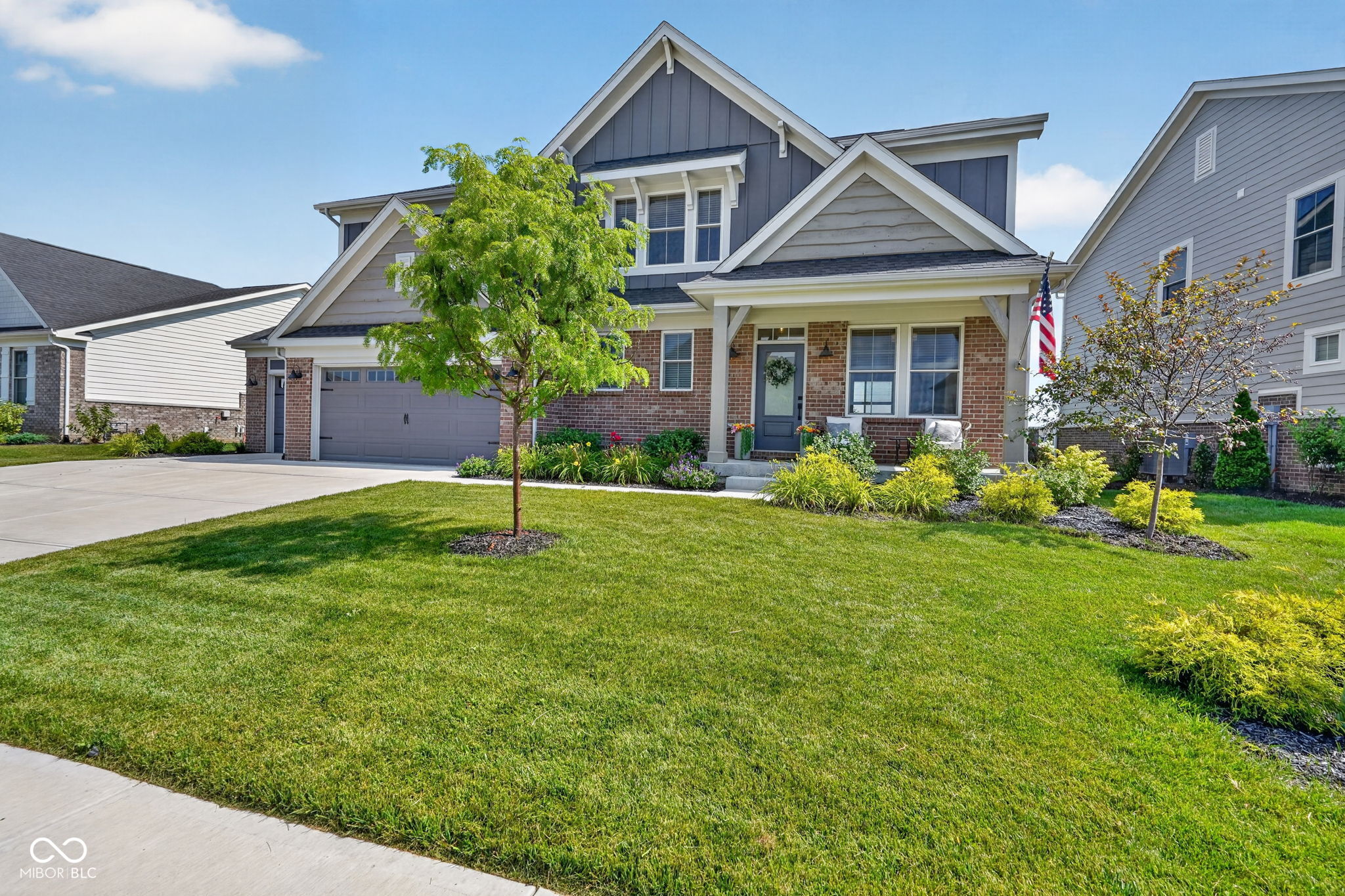 115 Oakhurst Way