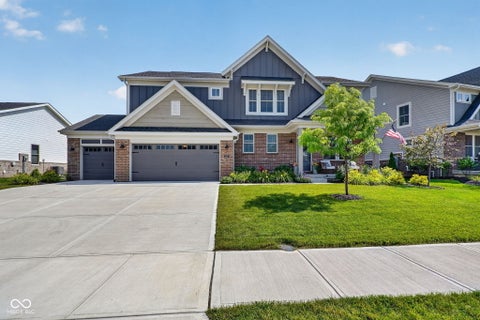 Photo of 115 Oakhurst Way, Westfield, IN 46074 (MLS # 22112245)