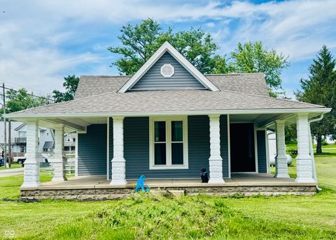 Photo of 4810 W State Road 58, Freetown, IN 47235 (MLS # 22104957)