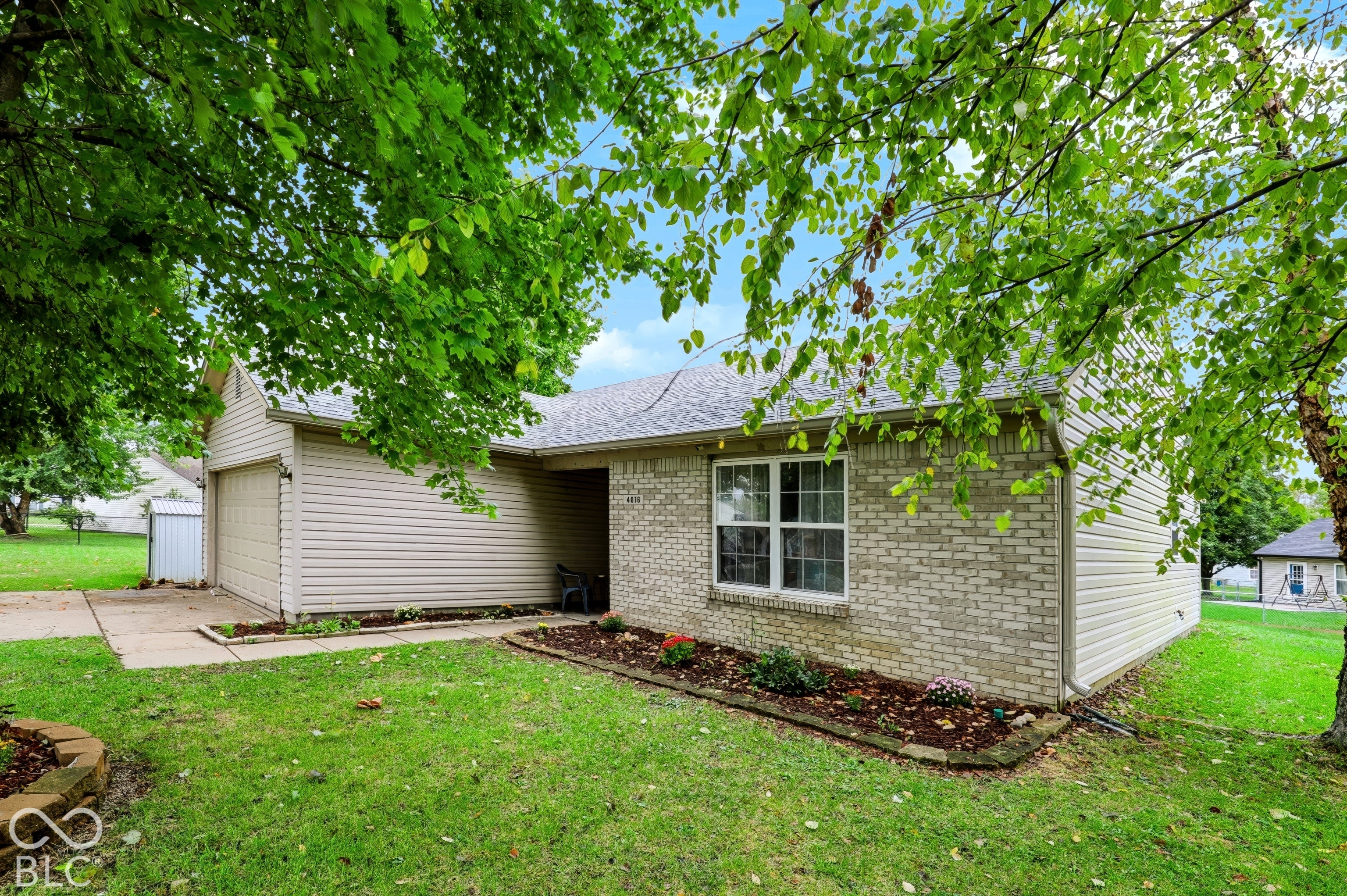 4016 Dogwood Lane