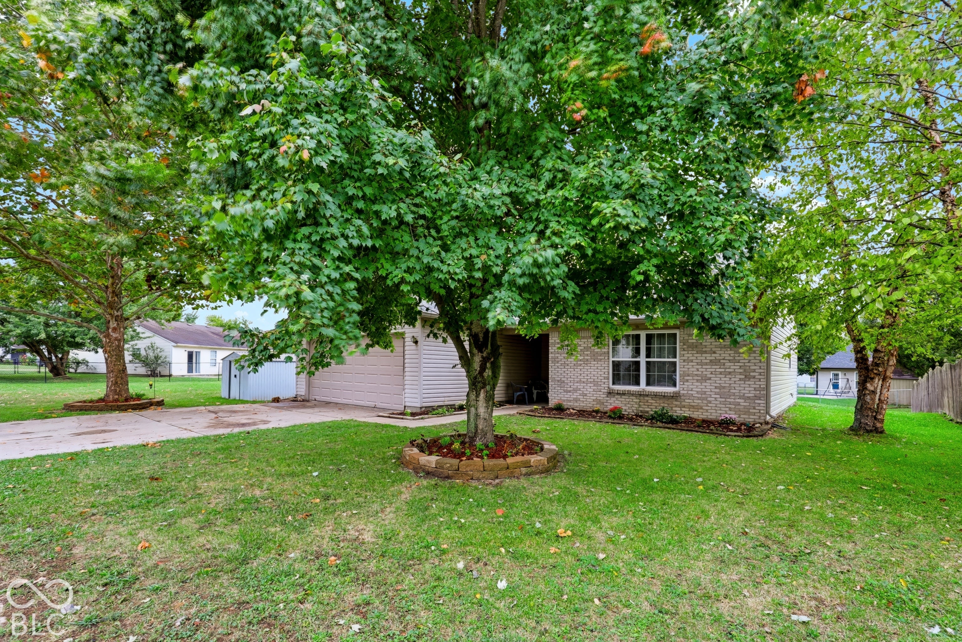 4016 Dogwood Lane