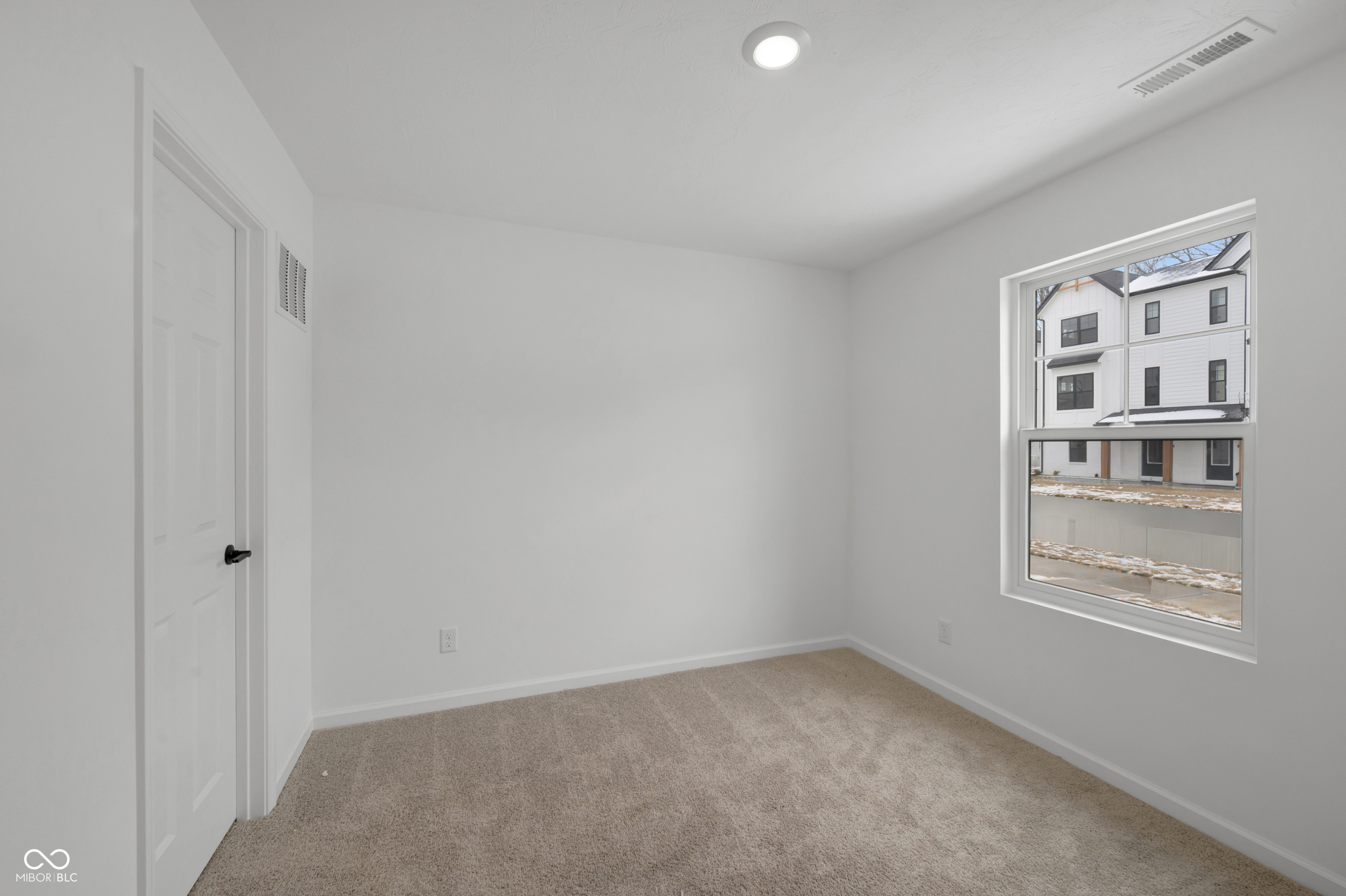 4476 Yellowwood Avenue