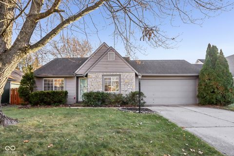 Photo of 863 Westridge North Drive, Noblesville, IN 46062 (MLS # 22073392)