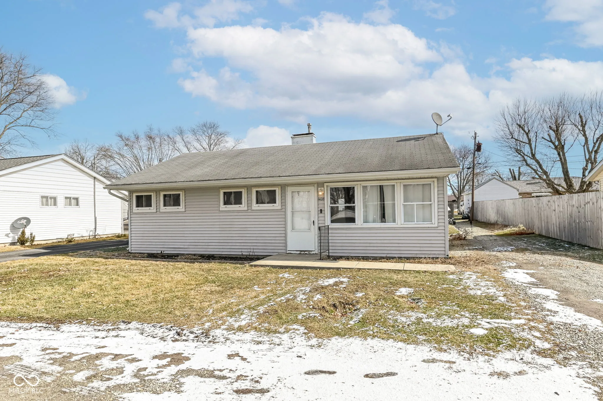 Lapel, Indiana 46051, United States, 3 Bedrooms Bedrooms, ,1 BathroomBathrooms,Residential,Pending,3789