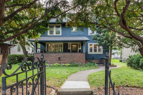 Photo of 3058 N Washington Boulevard, Indianapolis, IN 46205 (MLS # 22100585)