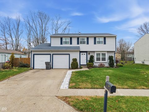 Photo of 819 Bremerton Drive, Indianapolis, IN 46229 (MLS # 22076110)