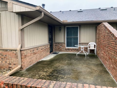 1155 Paradise Court UNIT D Greenwood IN 46143