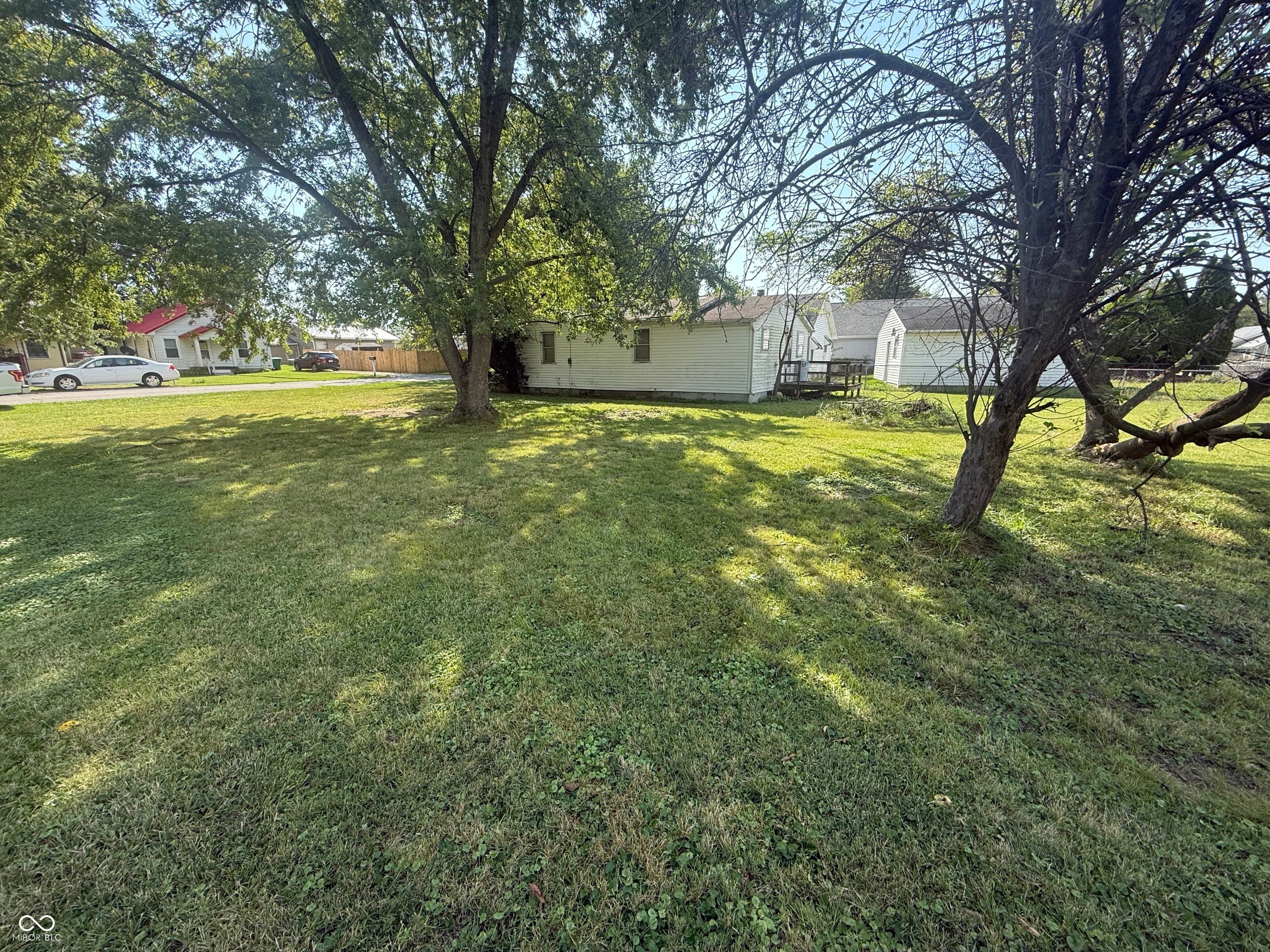 2710 Sycamore