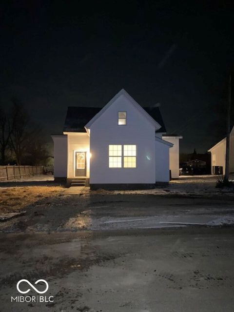 105 E Jefferson Street Kempton IN 46049