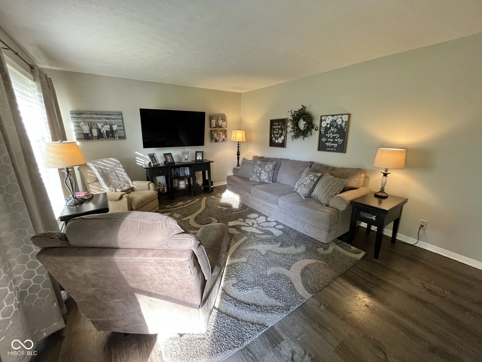 Seymour, Indiana 47274, United States, 3 Bedrooms Bedrooms, ,2 BathroomsBathrooms,Residential,Active,240109