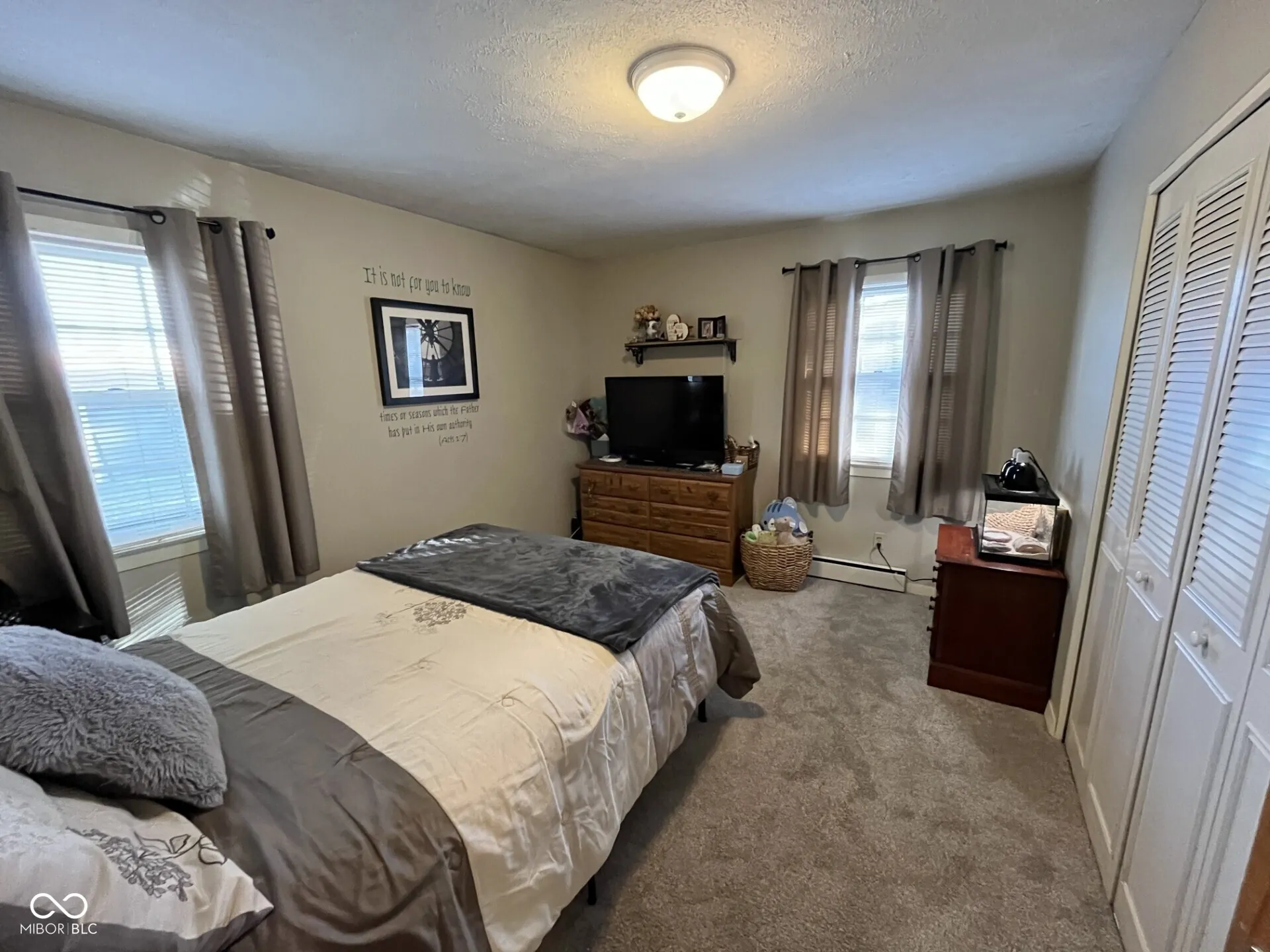 Seymour, Indiana 47274, United States, 3 Bedrooms Bedrooms, ,2 BathroomsBathrooms,Residential,Active,240109