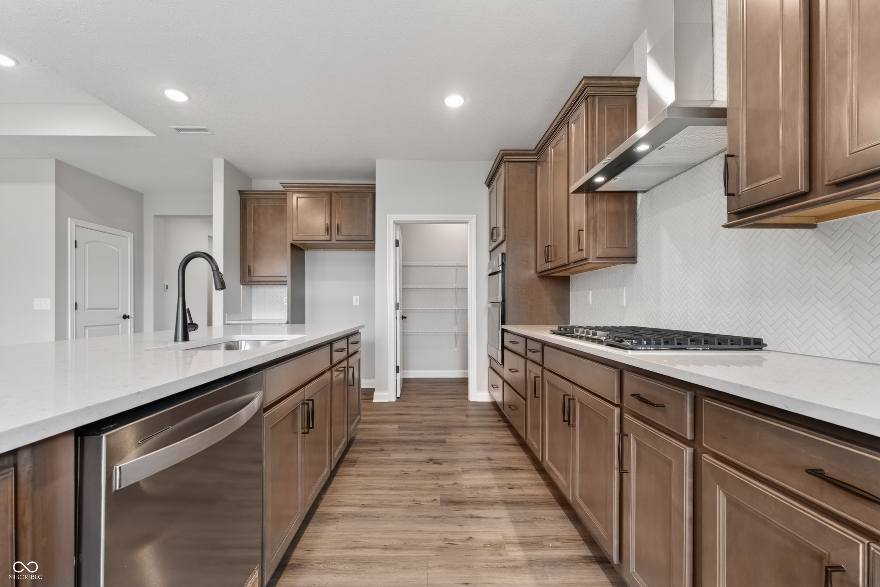 3201 Balsamroot Road