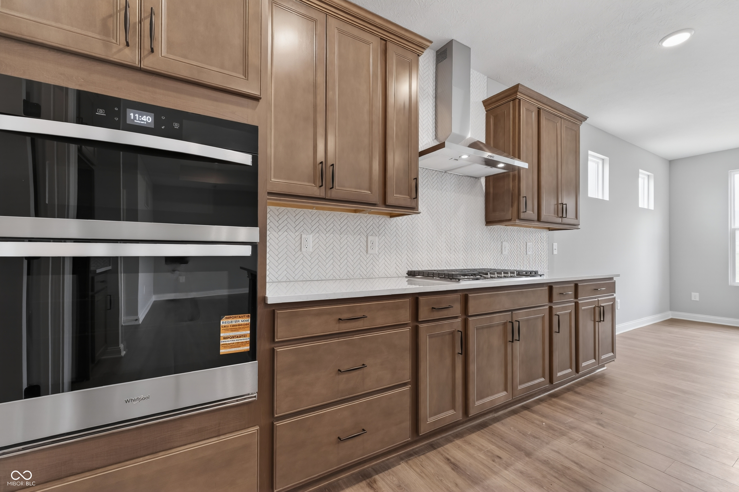 3201 Balsamroot Road