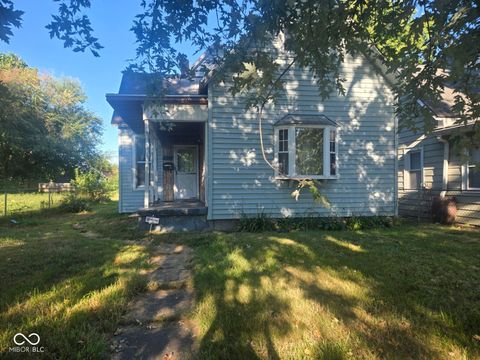Photo of 1926 N 8th Street, Terre Haute, IN 47804 (MLS # 22060474)