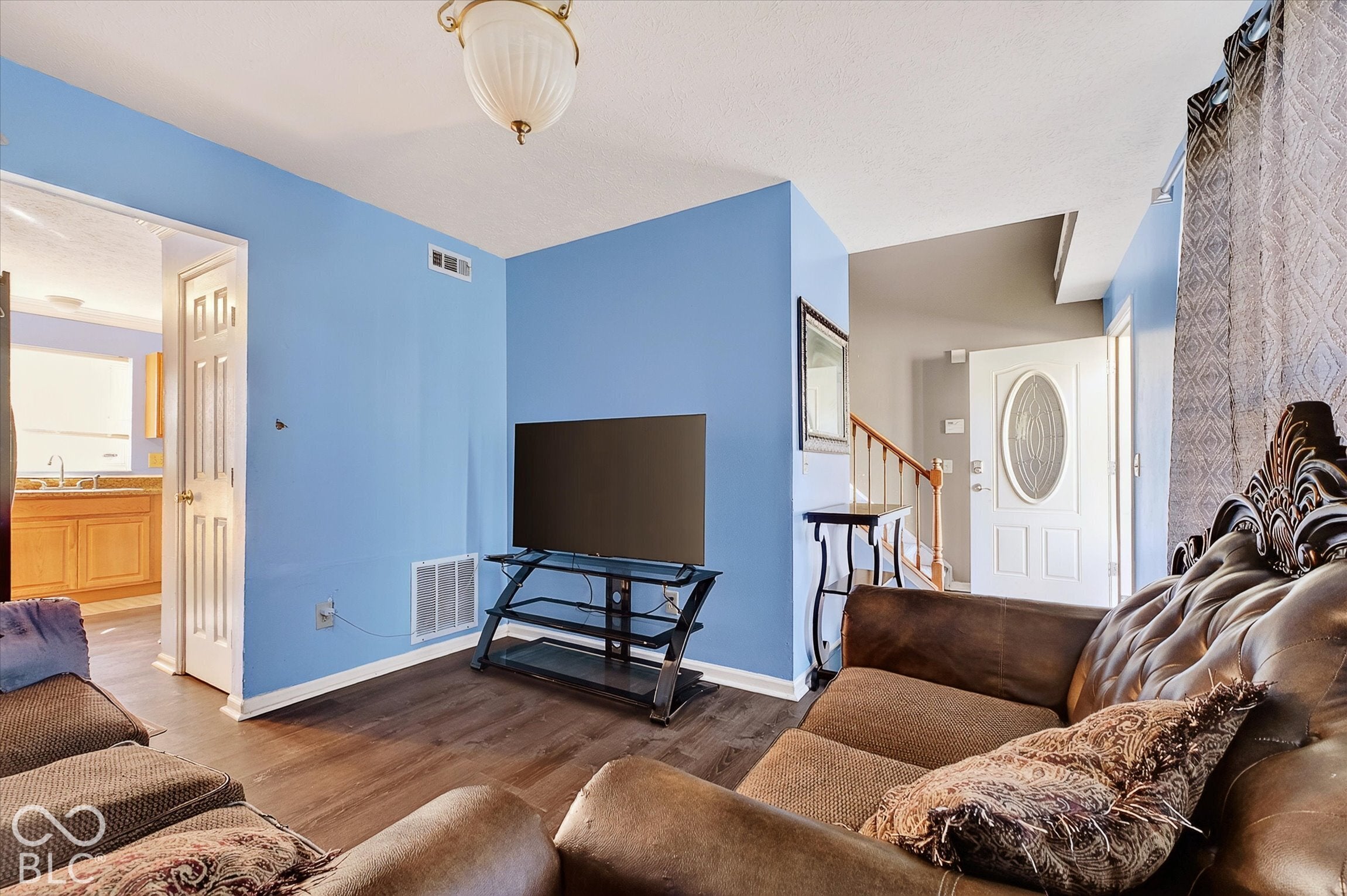 5949 Bowie Lane
