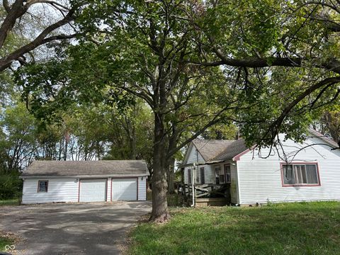 4784 S Columbus Road Shelbyville IN 46176
