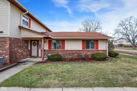 Photo of 10173 Penrith Drive, Indianapolis, IN 46229 (MLS # 22079627)