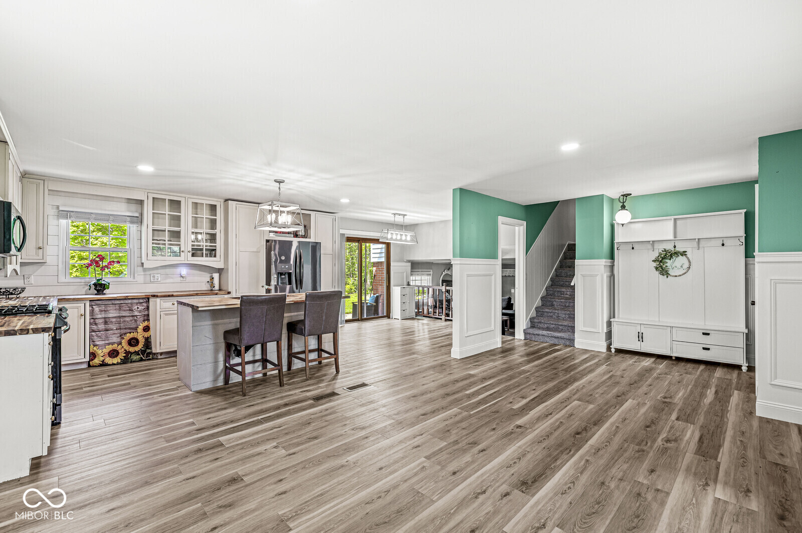 2346 N State Road 39