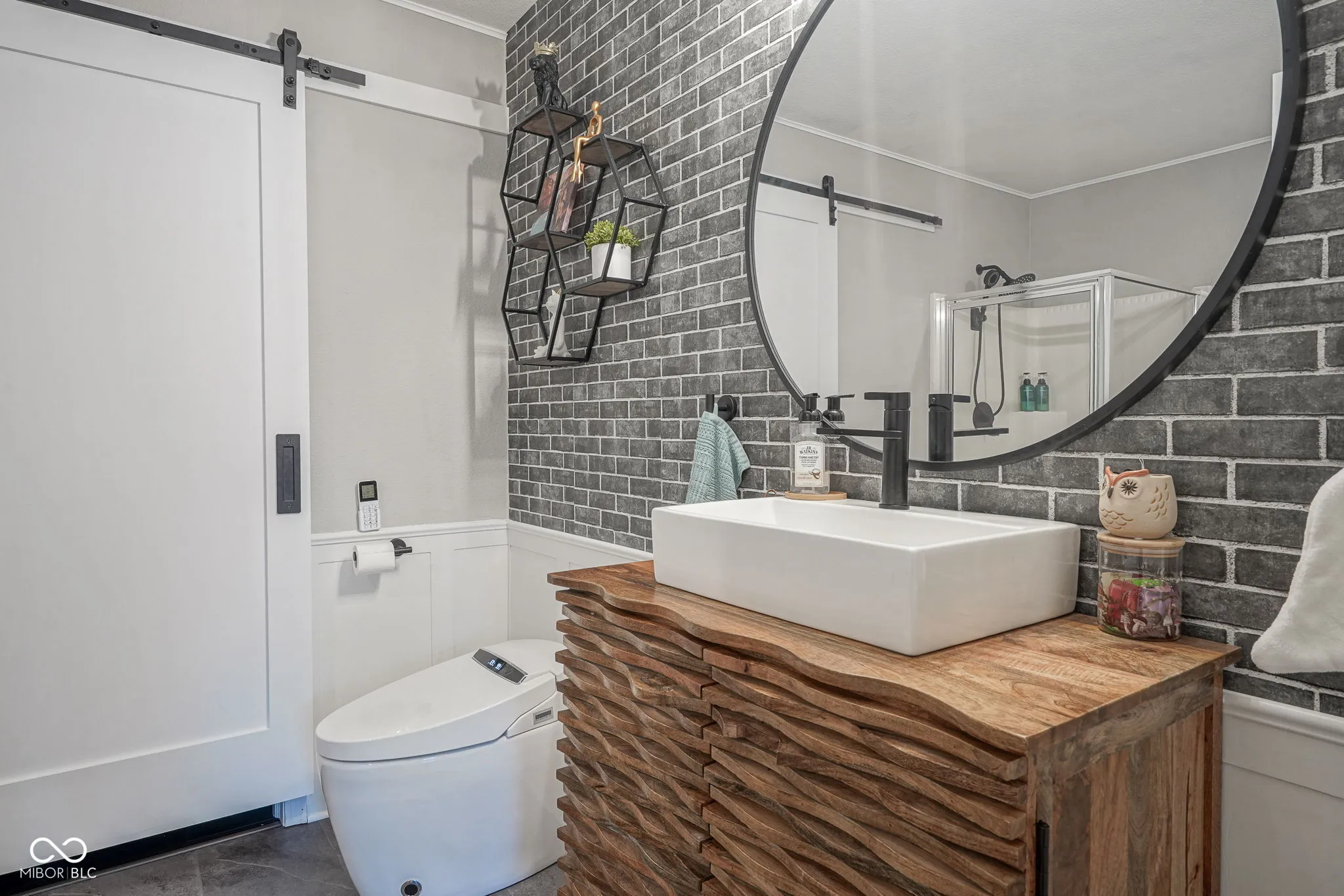 Whiteland, Indiana 46184, United States, 3 Bedrooms Bedrooms, ,2 BathroomsBathrooms,Residential,Active,172637