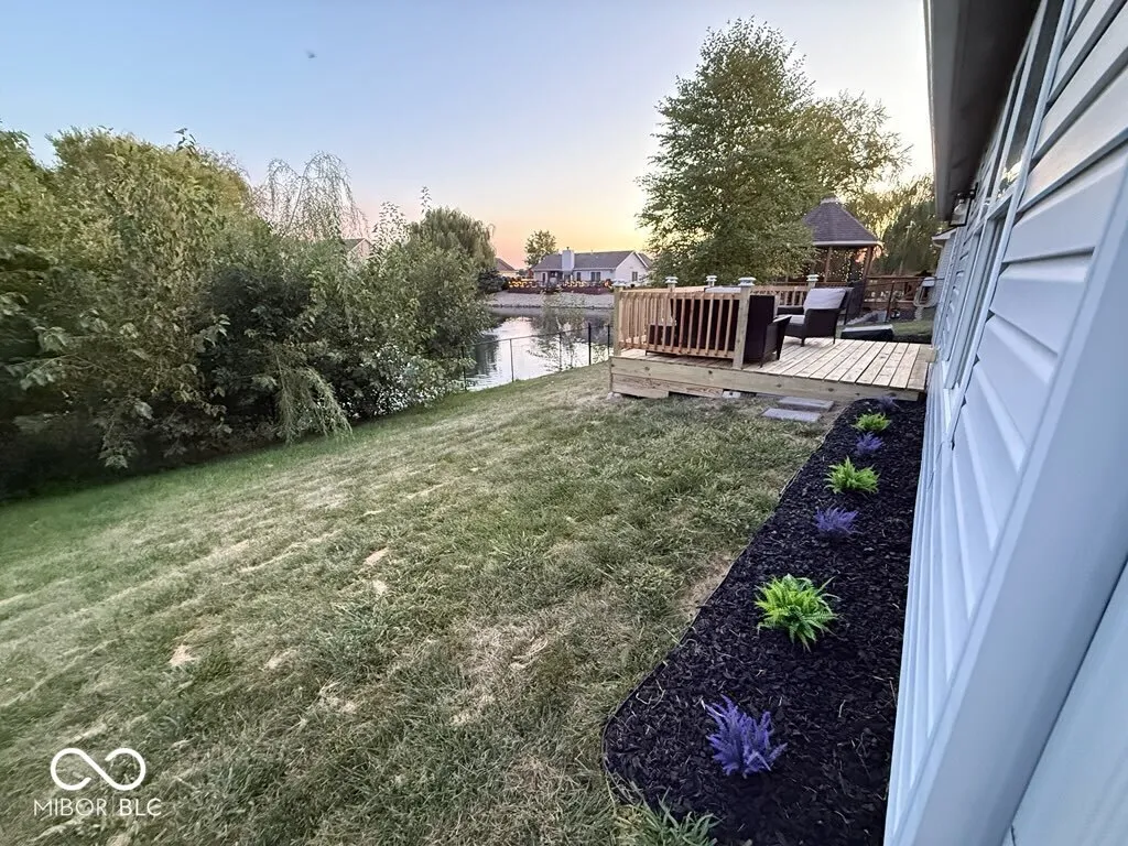 Whiteland, Indiana 46184, United States, 3 Bedrooms Bedrooms, ,2 BathroomsBathrooms,Residential,Active,172637