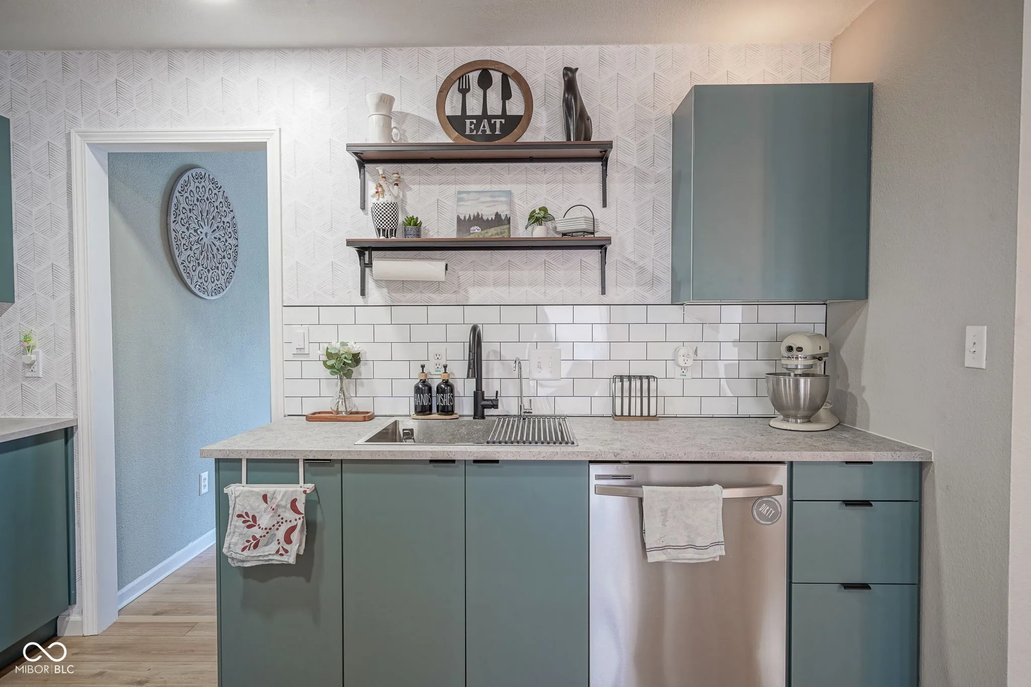 Whiteland, Indiana 46184, United States, 3 Bedrooms Bedrooms, ,2 BathroomsBathrooms,Residential,Active,172637