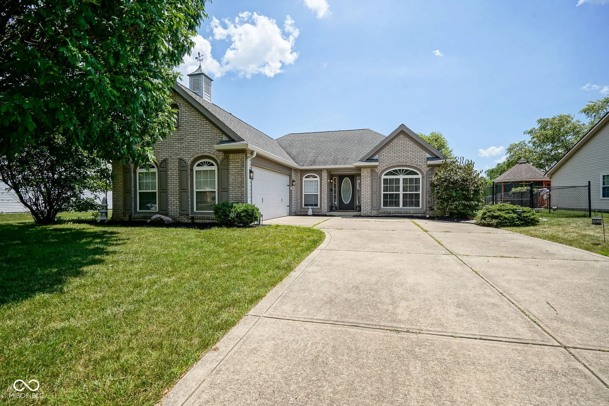 Whiteland, Indiana 46184, United States, 3 Bedrooms Bedrooms, ,2 BathroomsBathrooms,Residential,Active,172637